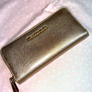 Michael Kors wallet